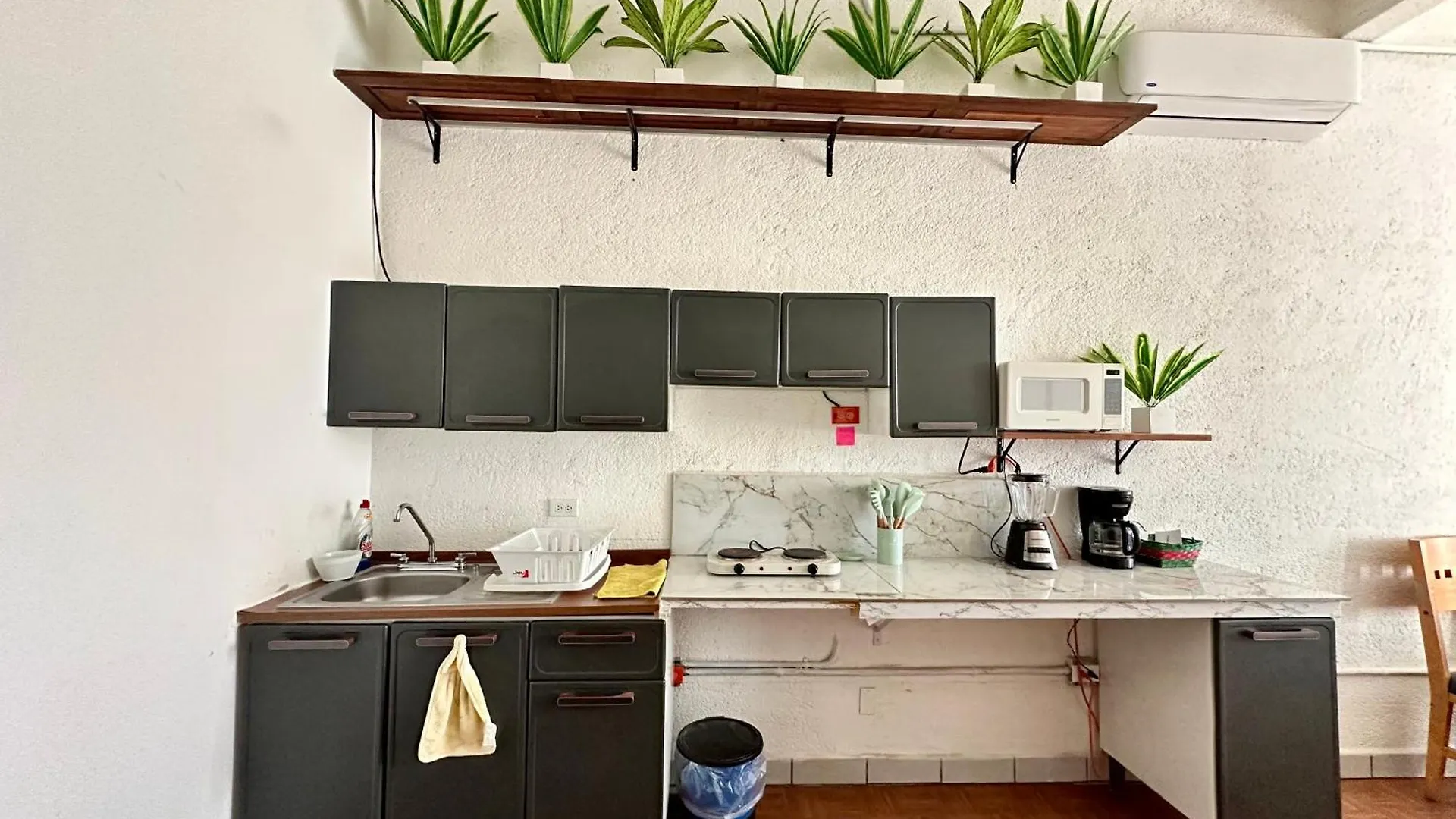 Apartman Departamento Centrico, 2 Habitaciones , 4 Camas Matrimoniales, 1 Bano Completo, 1 Estacionamiento Cabo San Lucas